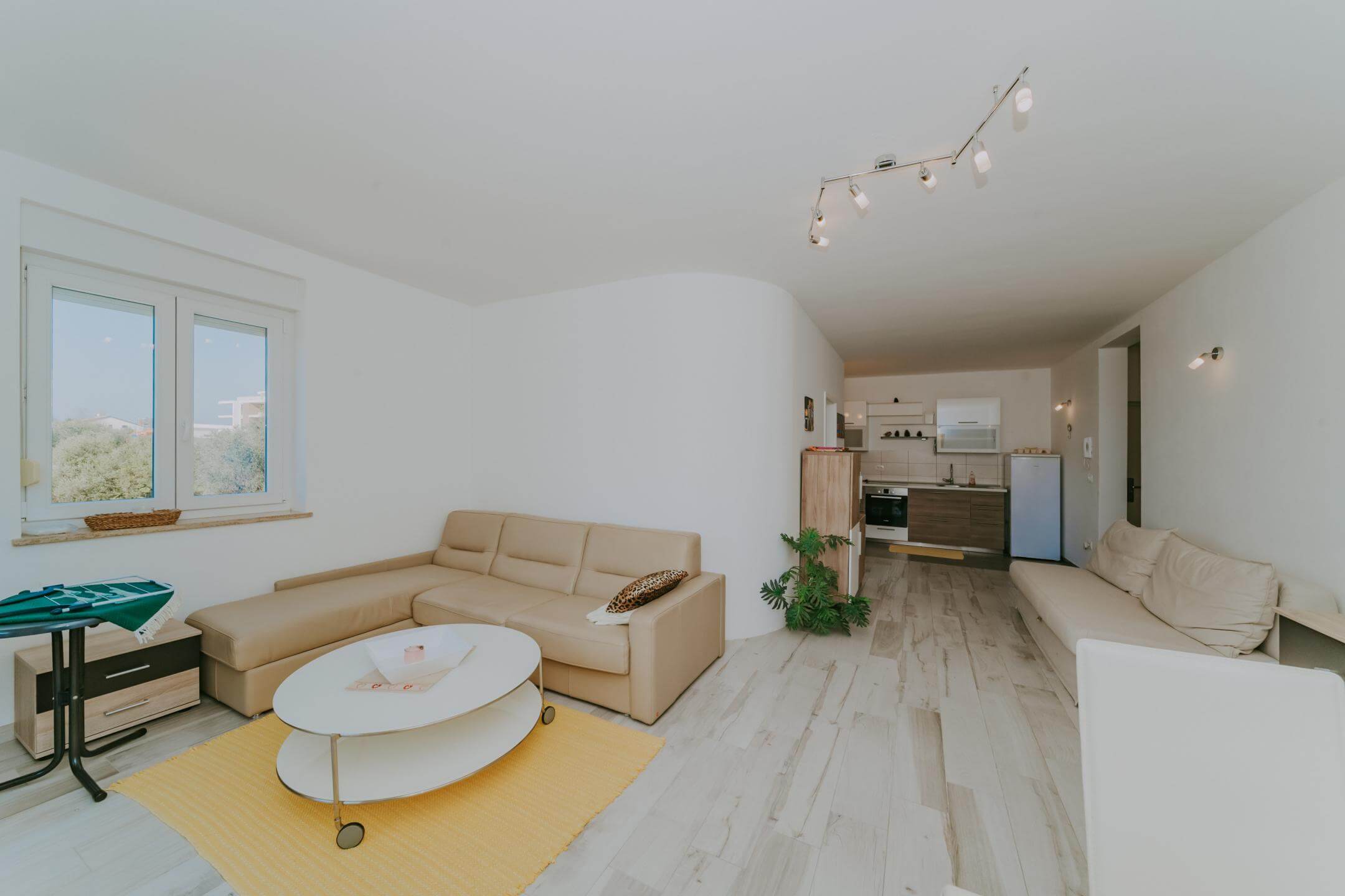 Exklusiver Verkauf | Wohnung in Zambratija im ersten Stock mit Meerblick