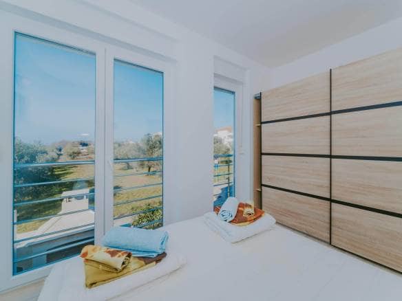 Vendita esclusiva | Appartamento A Zambrattia Al Primo Piano Con Vista Mare