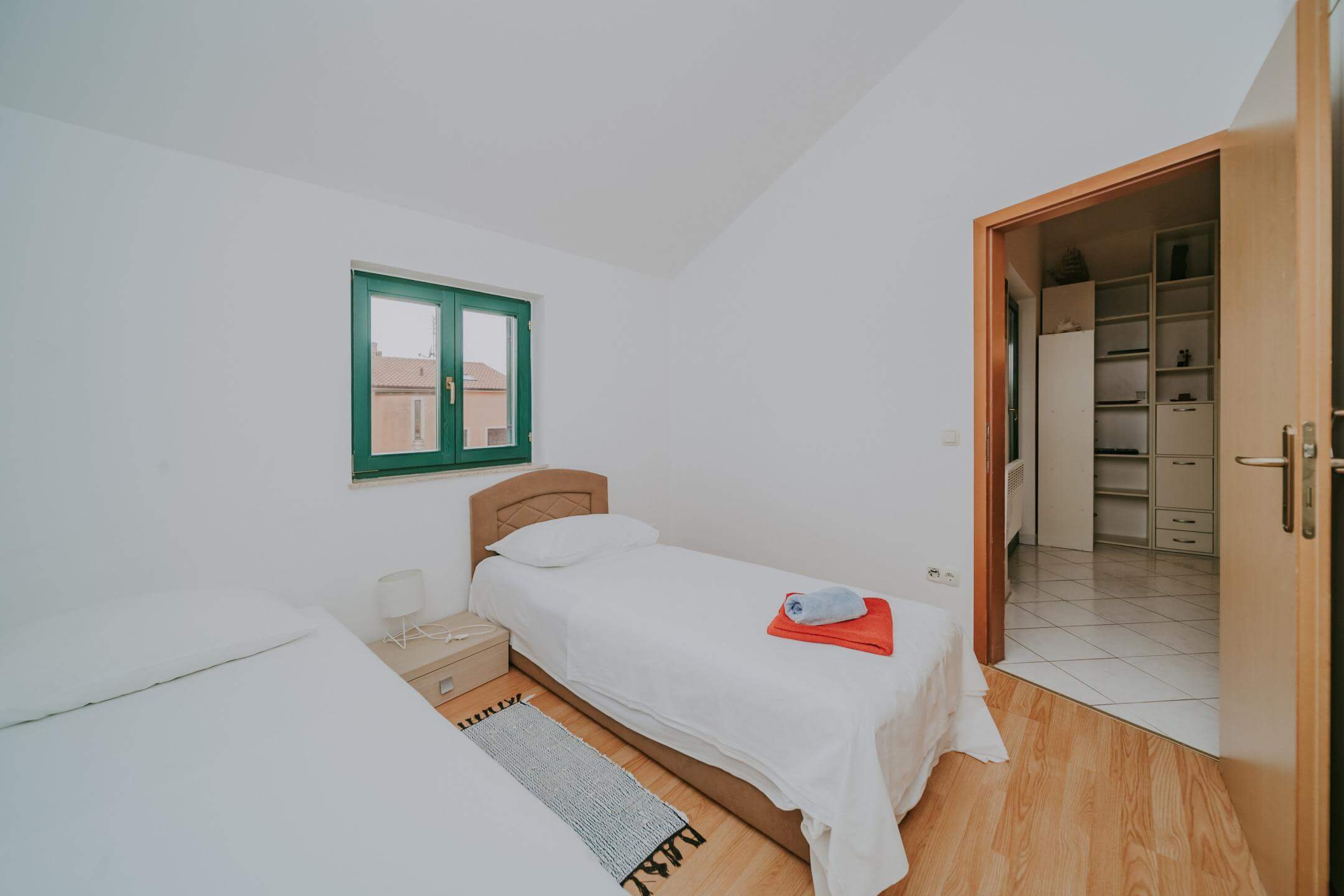 Замбратия | Квартира на двух этажах у моря