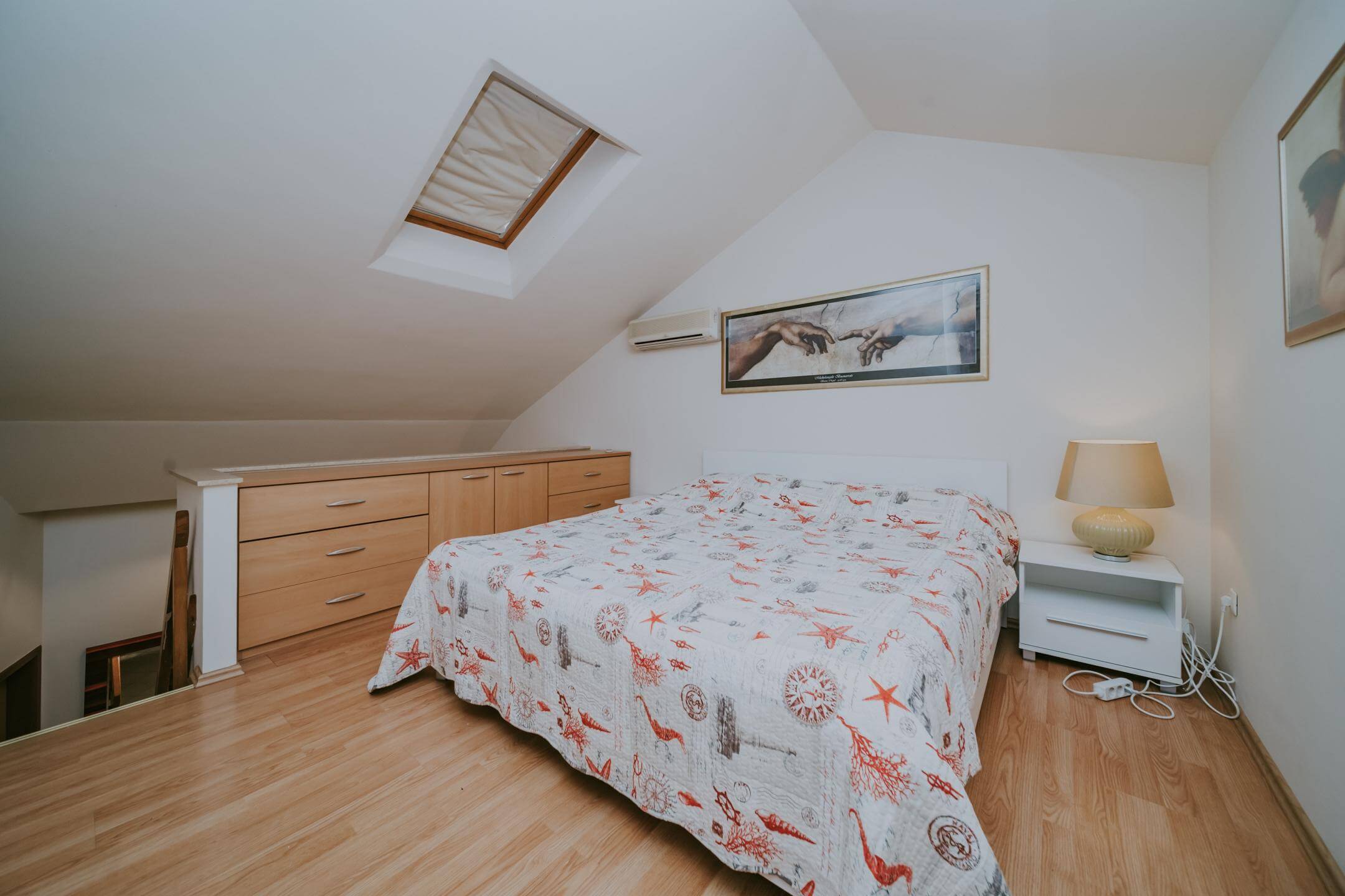 Замбратия | Квартира на двух этажах у моря