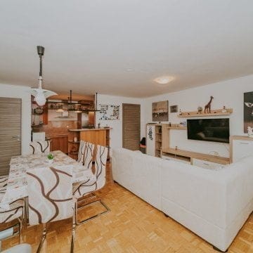 Ekskluzivno | Stanovanje v Luciji pri Portorožu s pogledom na morje