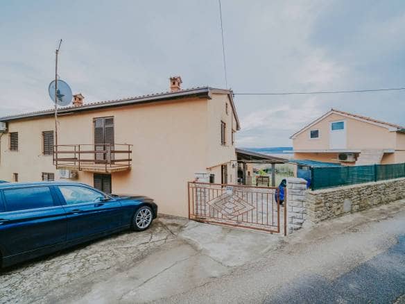 Lucia | Portorose | Villa bifamiliare con vista sul mare e sulle saline