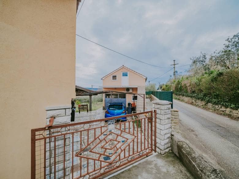 Lucia | Portorose | Villa bifamiliare con vista sul mare e sulle saline