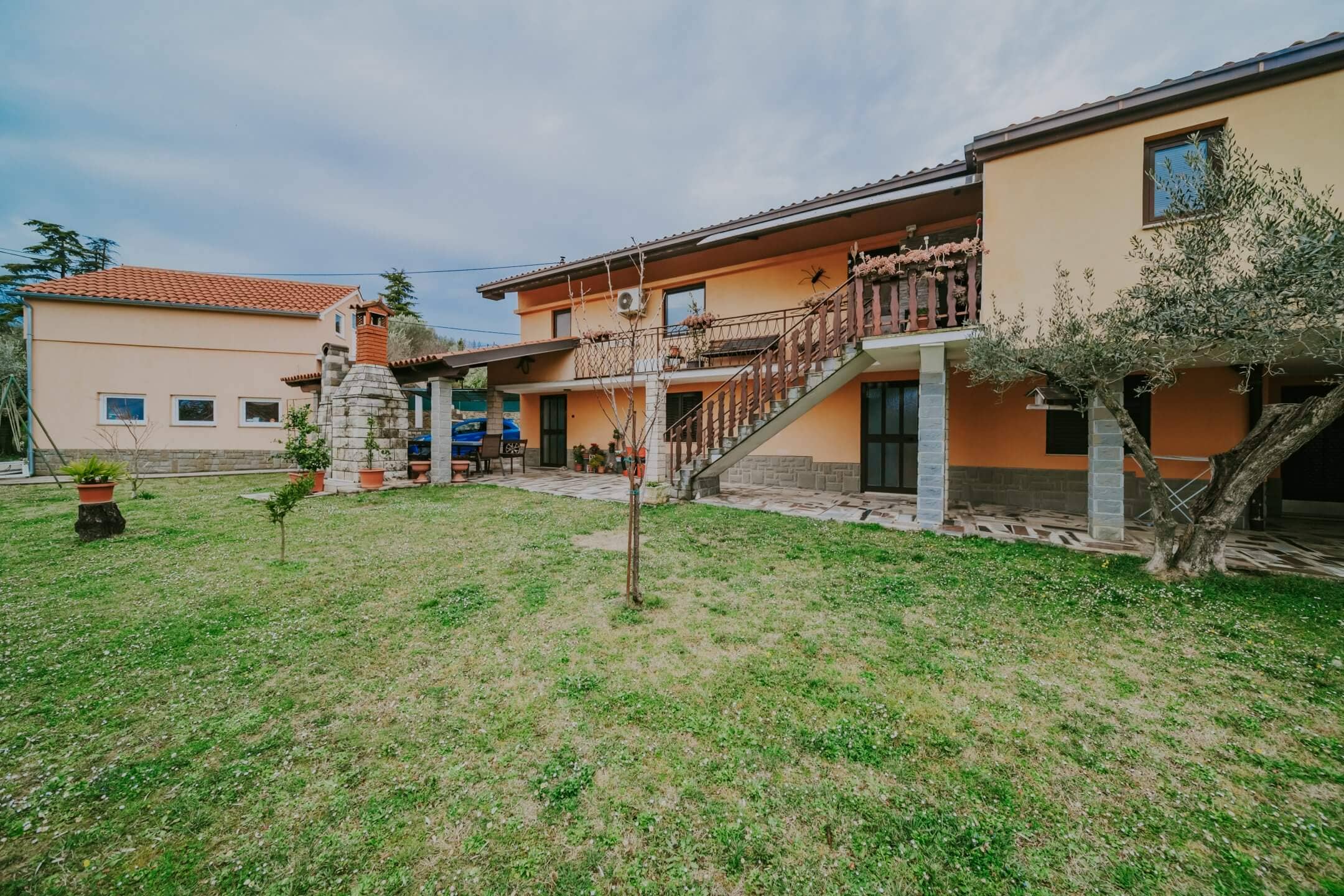 Lucia | Portorose | Villa bifamiliare con vista sul mare e sulle saline