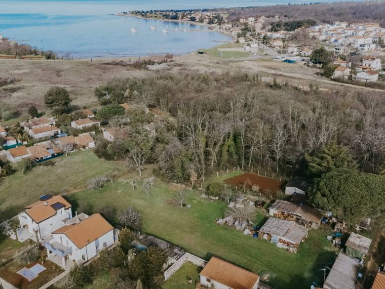 Novigrad Surroundings | Building land in the immediate vicinity of the sea