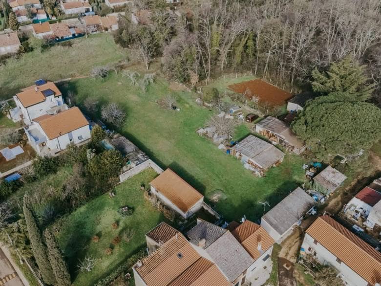 Novigrad Surroundings | Building land in the immediate vicinity of the sea