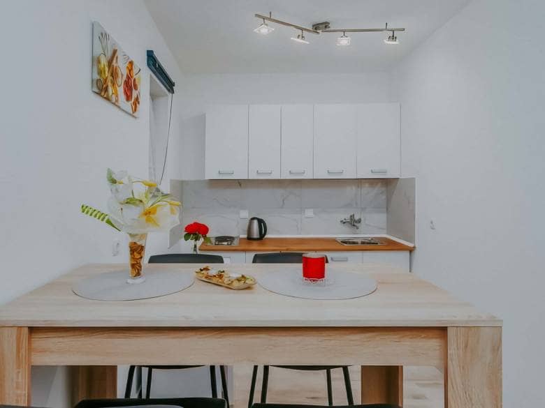 Poreč okolica | Apartmajska hiša s pogledom na morje