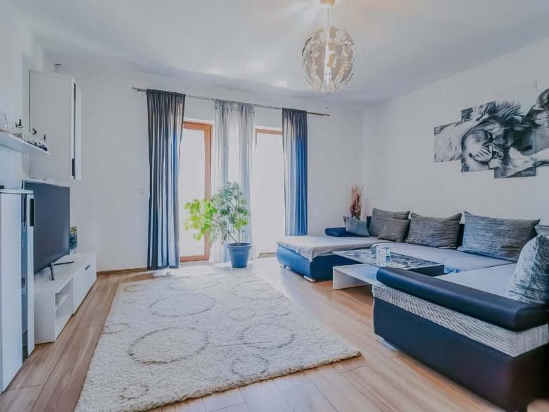 Poreč okolica | Apartmajska hiša s pogledom na morje