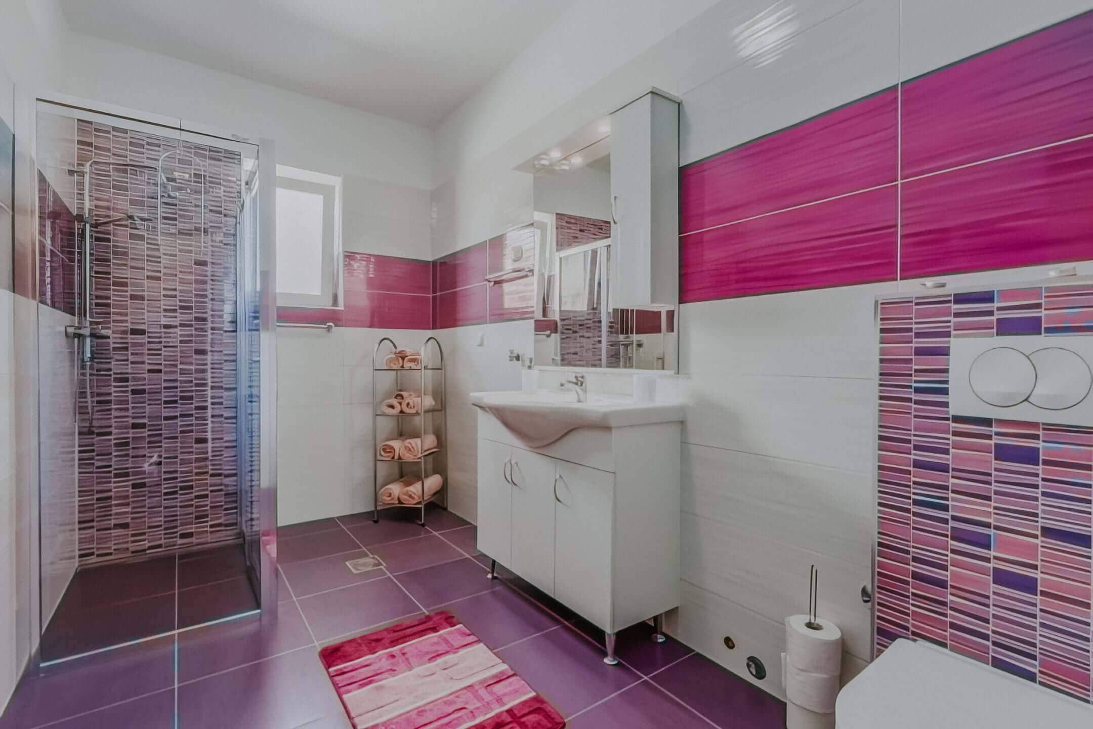 Poreč okolica | Apartmajska hiša s pogledom na morje