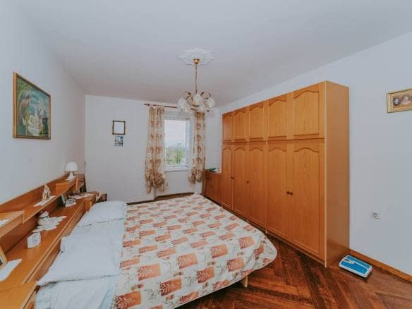 Эксклюзивные окрестности Умага | Двухэтажная квартира в исторической резиденции с открытым видом на море