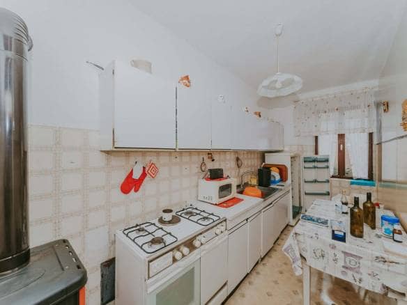 Эксклюзивные окрестности Умага | Двухэтажная квартира в исторической резиденции с открытым видом на море