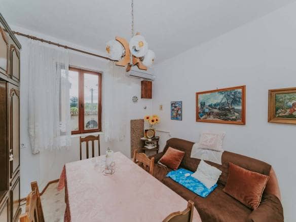 Exclusive Umag surroundings | Two-story apartment in a historic residence with an open view of the sea