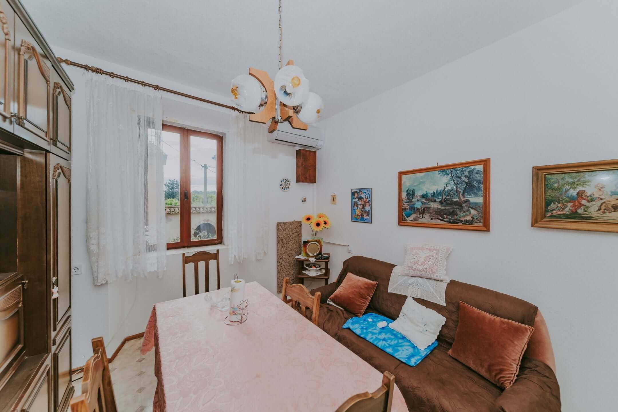 Exclusive Umag surroundings | Two-story apartment in a historic residence with an open view of the sea Exclusive Umag surroundings | Two-story apartment in a historic residence with an open view of the sea