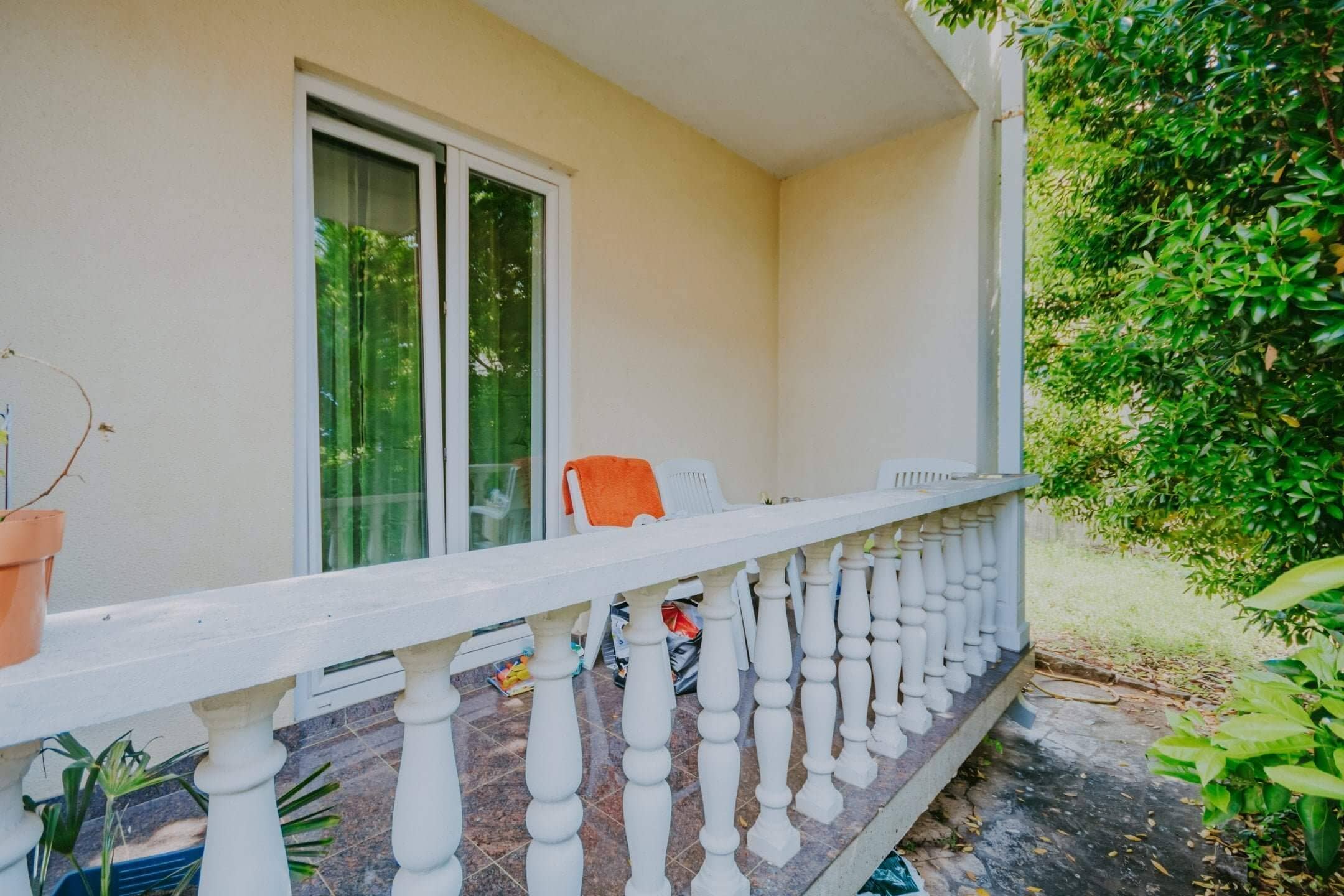 Novigrad | Stan u prizemlju sa vrtom