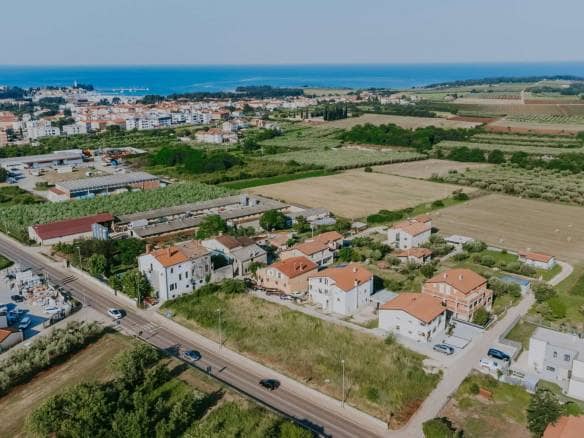 Novigrad | Spacious building plot in a TOP position