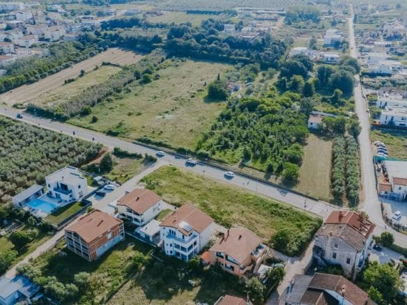 Novigrad | Spacious building plot in a TOP position