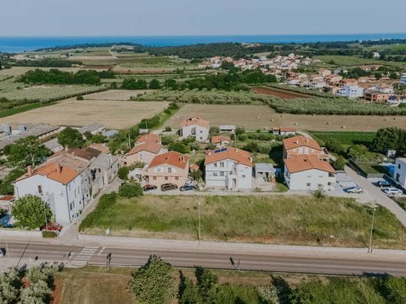 Novigrad | Spacious building plot in a TOP position