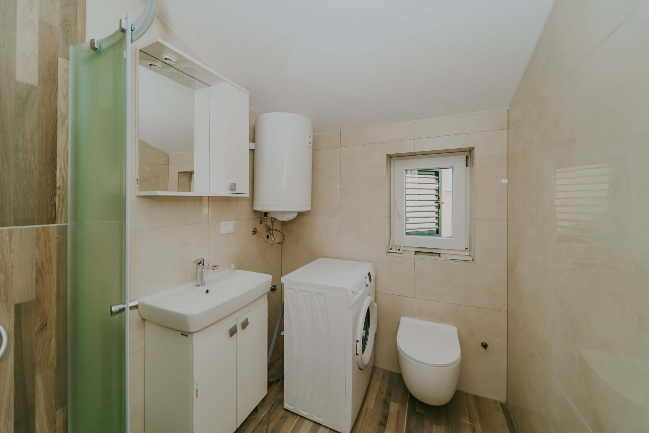 Umag okolica | Novi namješten stan u blizini Umaga