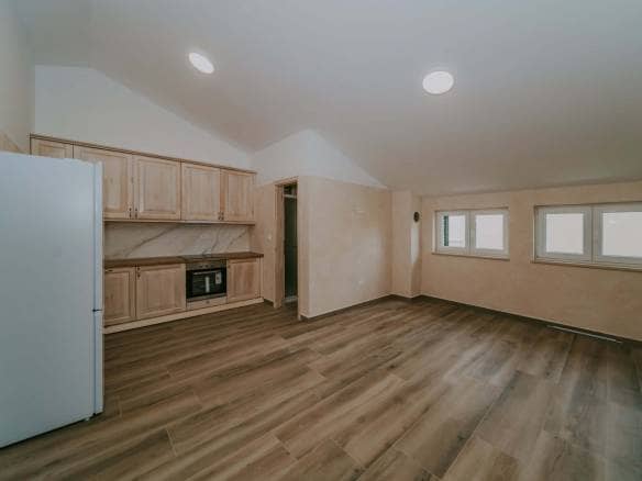 Umag surroundings | A new furnished apartment near Umag