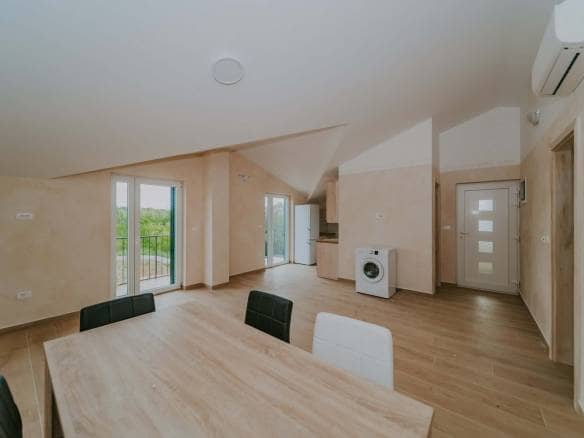 Umag surroundings | New apartment in a top position