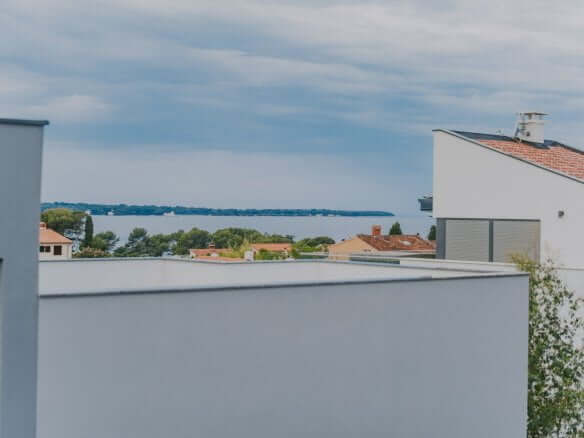 Fažana | Apartmajska hiša z bazenom in pogledom na morje