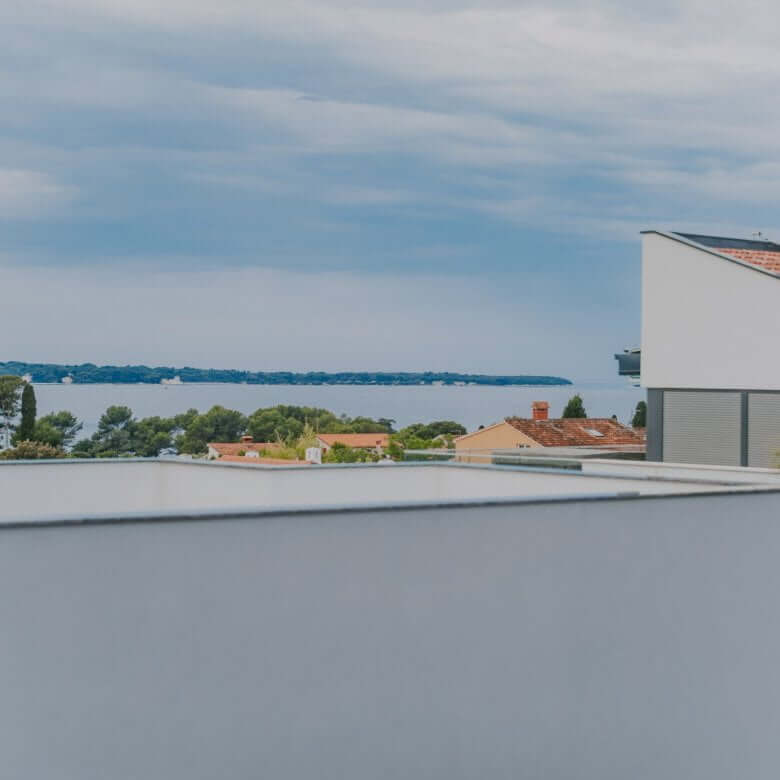 Fažana | Apartmajska hiša z bazenom in pogledom na morje