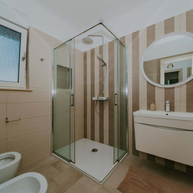 Fažana | Apartmajska hiša z bazenom in pogledom na morje