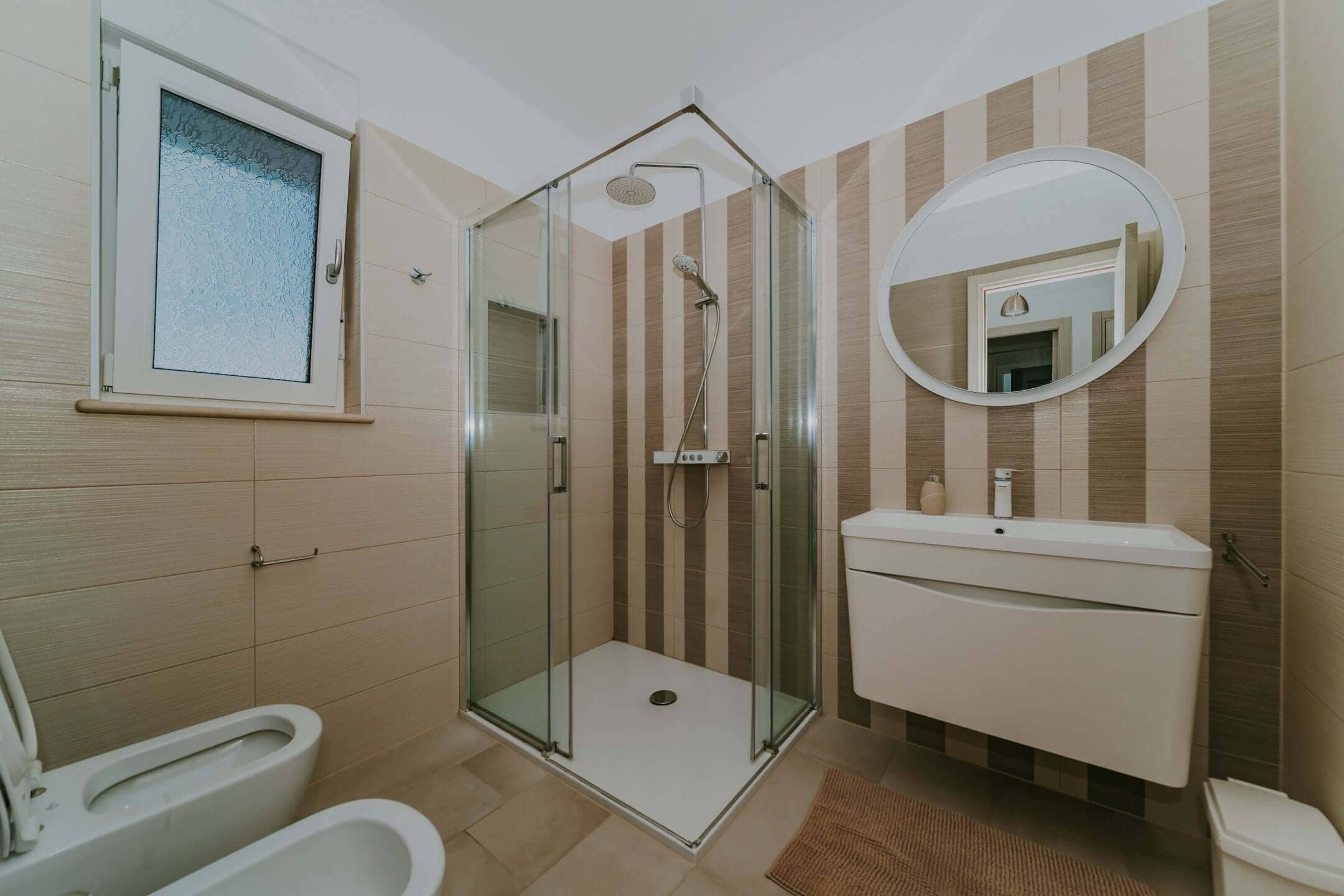 Fažana | Apartmanska kuća s bazenom i pogledom na more