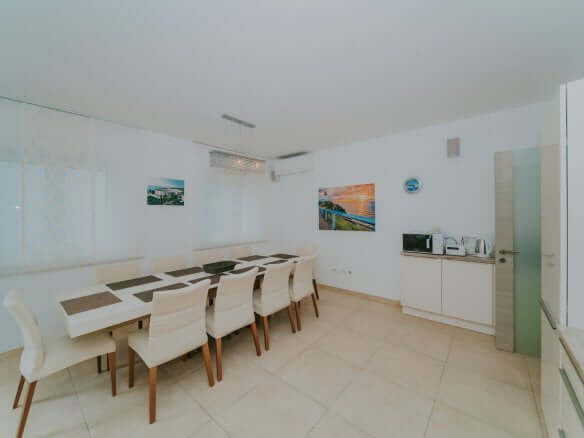 Fažana | Apartmajska hiša z bazenom in pogledom na morje