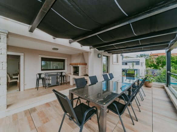 Fažana | Apartmajska hiša z bazenom in pogledom na morje