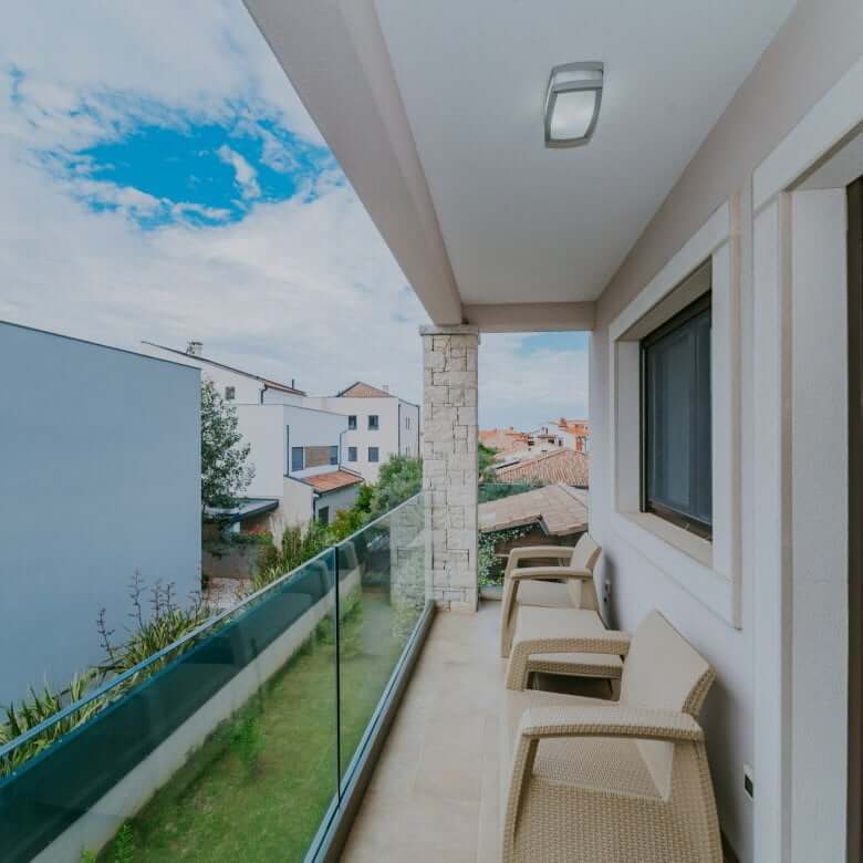 Fažana | Apartmajska hiša z bazenom in pogledom na morje