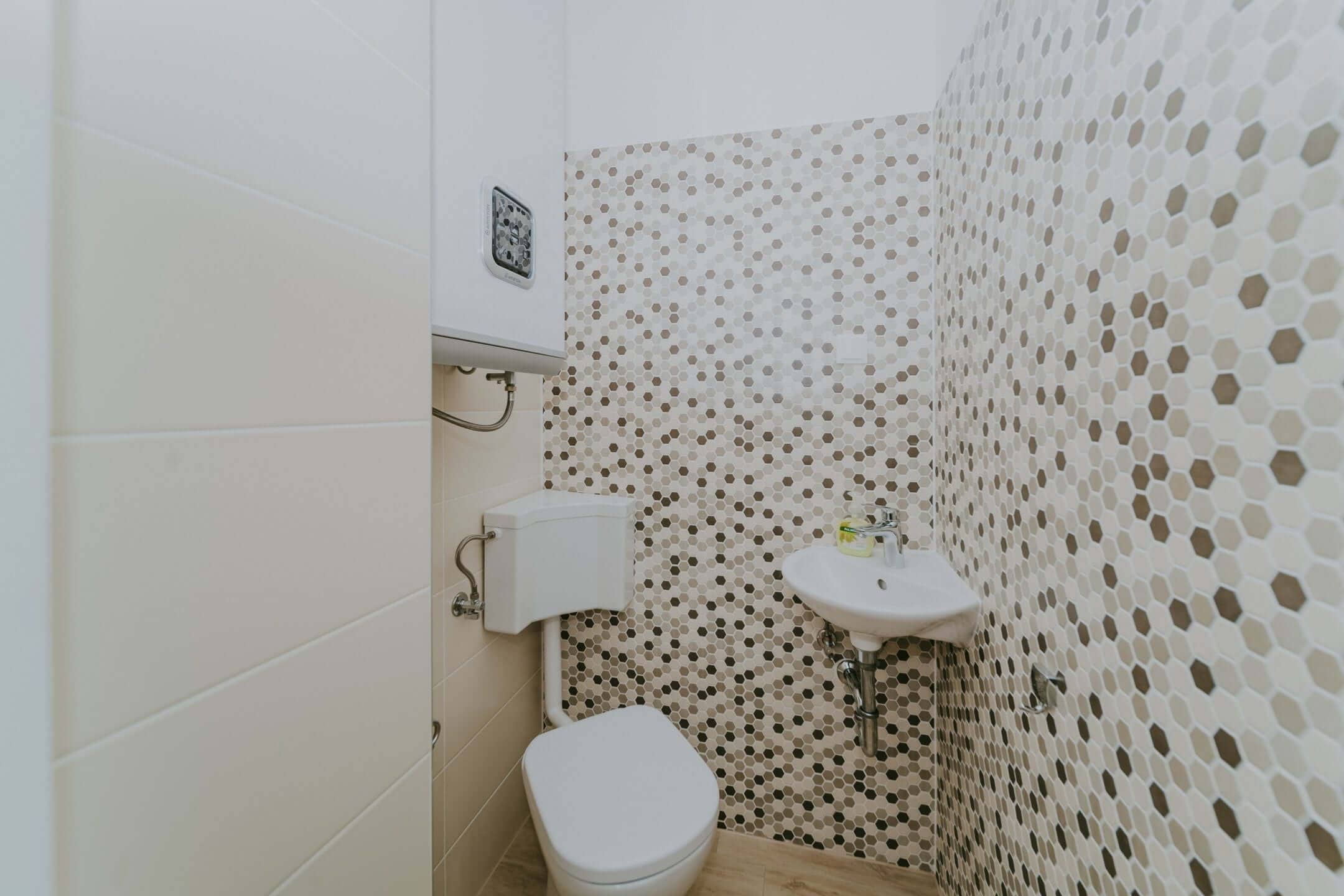 Fažana | Apartmanska kuća s bazenom i pogledom na more