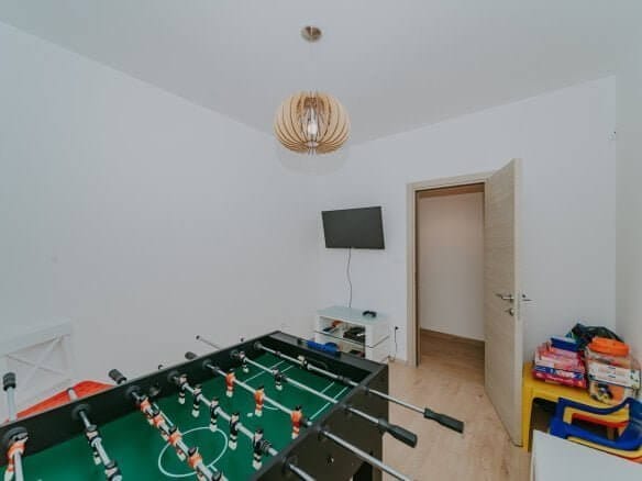 Fažana | Apartmajska hiša z bazenom in pogledom na morje