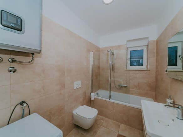 Fažana | Apartmajska hiša z bazenom in pogledom na morje