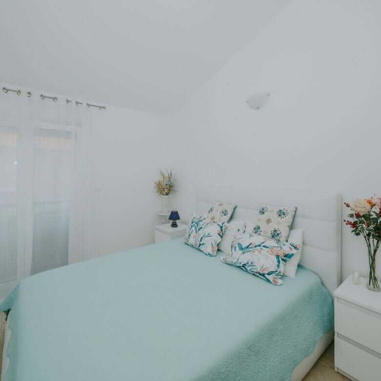 Pula | Banjole | Two-story apartment on the ground floor 350m from the sea