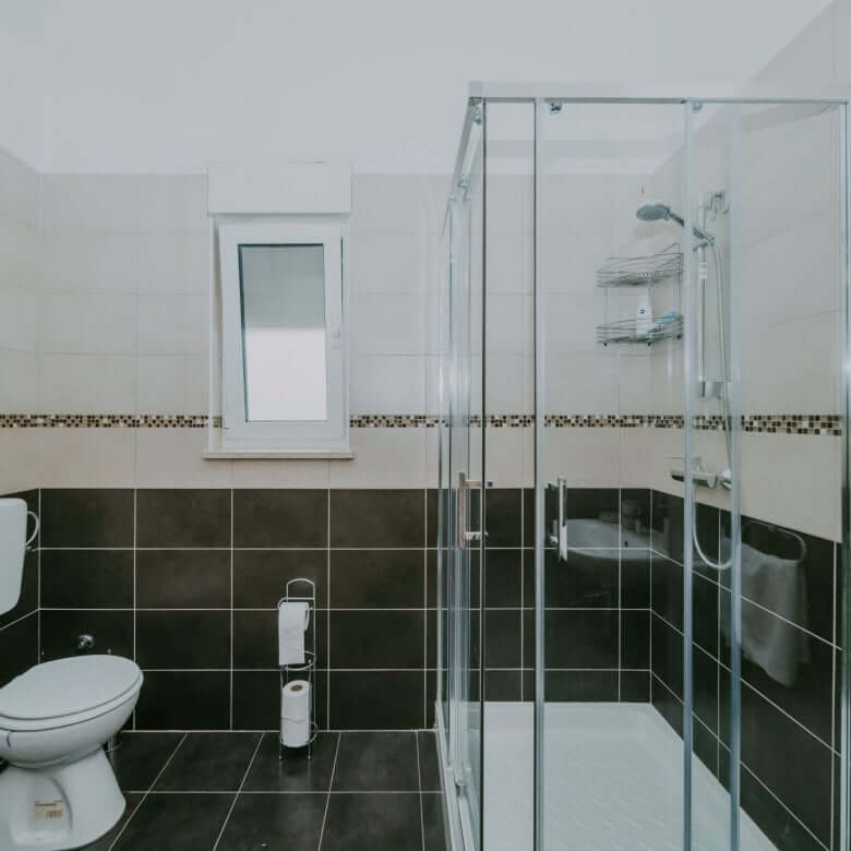 Pula | Banjole | Two-story apartment on the ground floor 350m from the sea