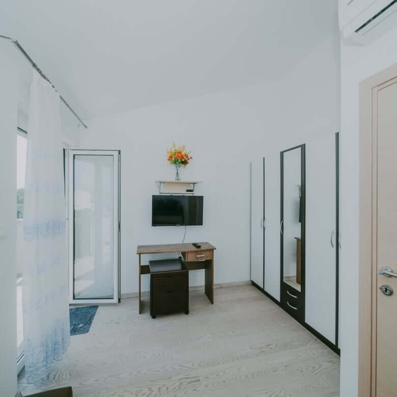 Pula | Banjole | Two-story apartment on the ground floor 350m from the sea