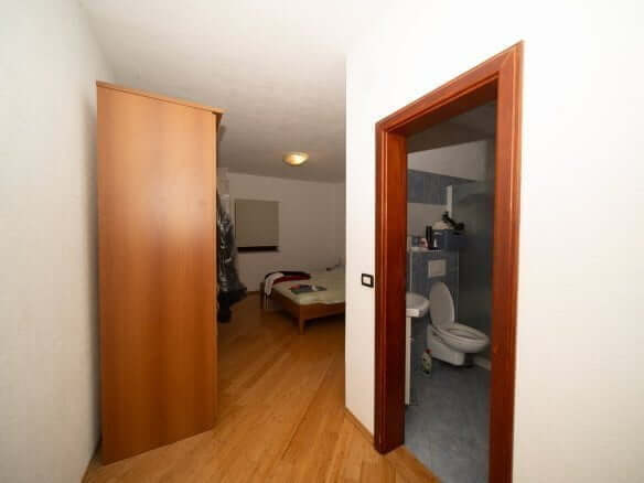 Pula | Galižana | Samostojna enonadstropna hiša na samem