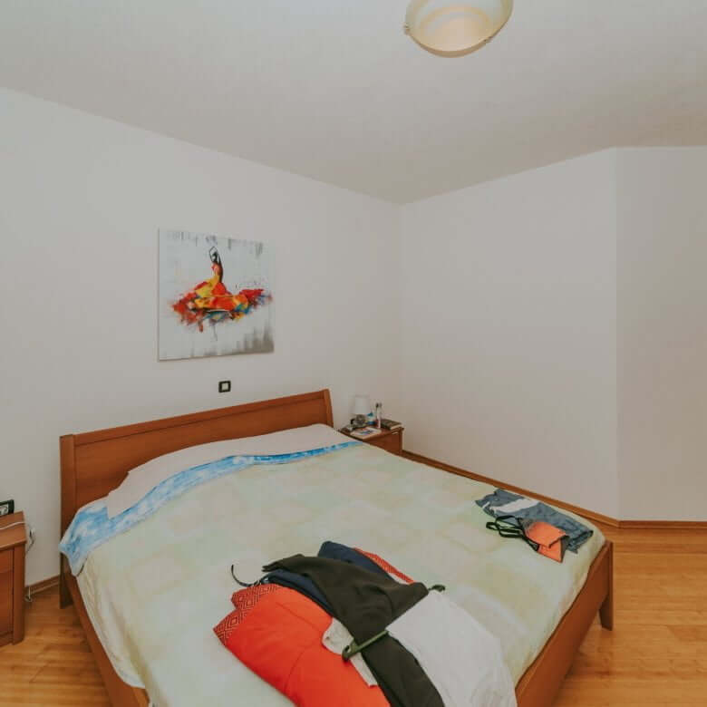 Pula | Galižana | Samostojna enonadstropna hiša na samem