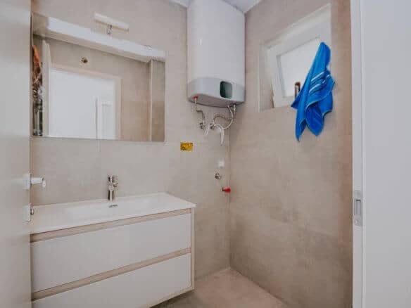 Zambratija | Apartman na prvom katu s pogledom na more