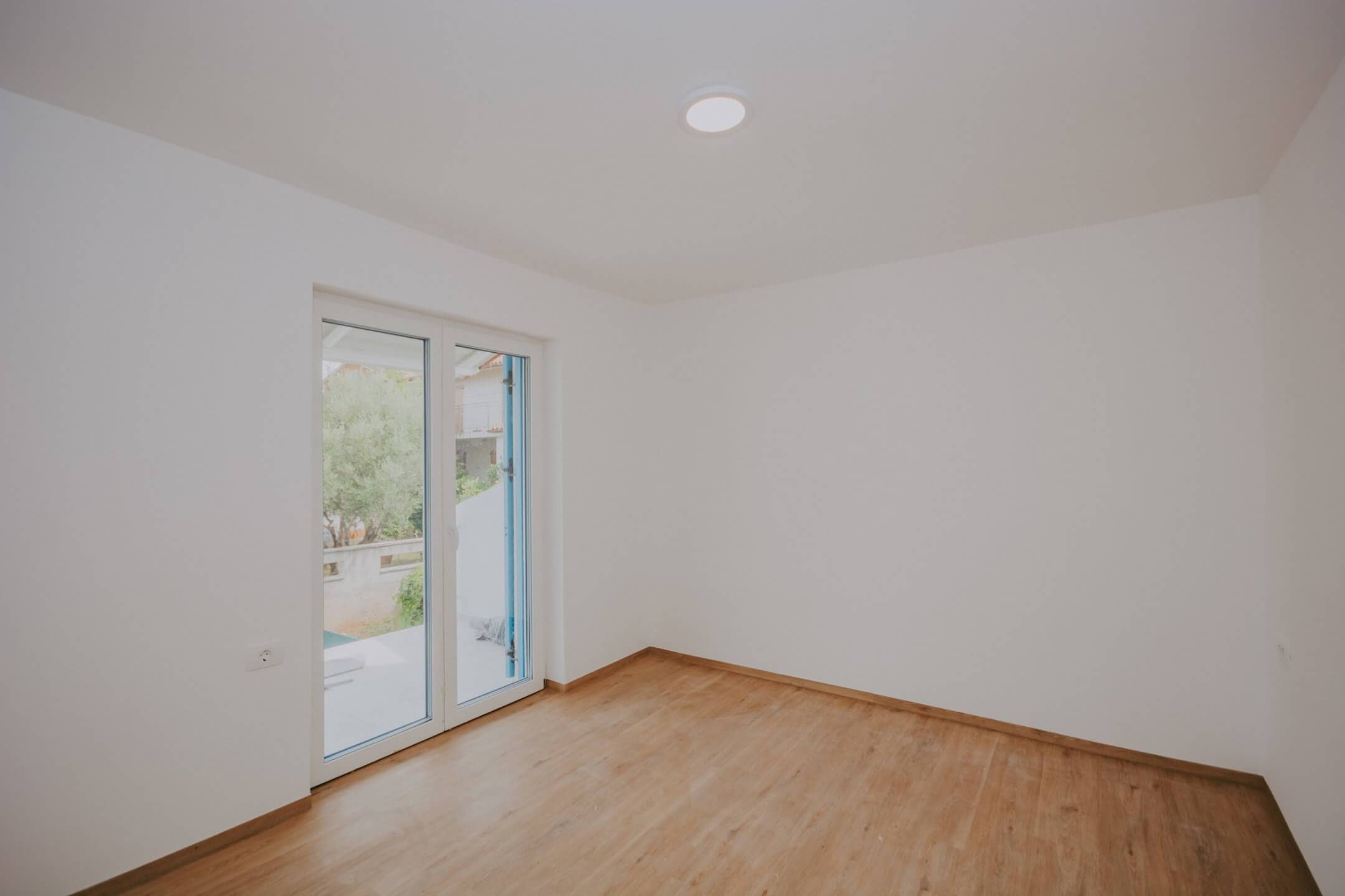 Zambratija | Apartman na prvom katu s pogledom na more