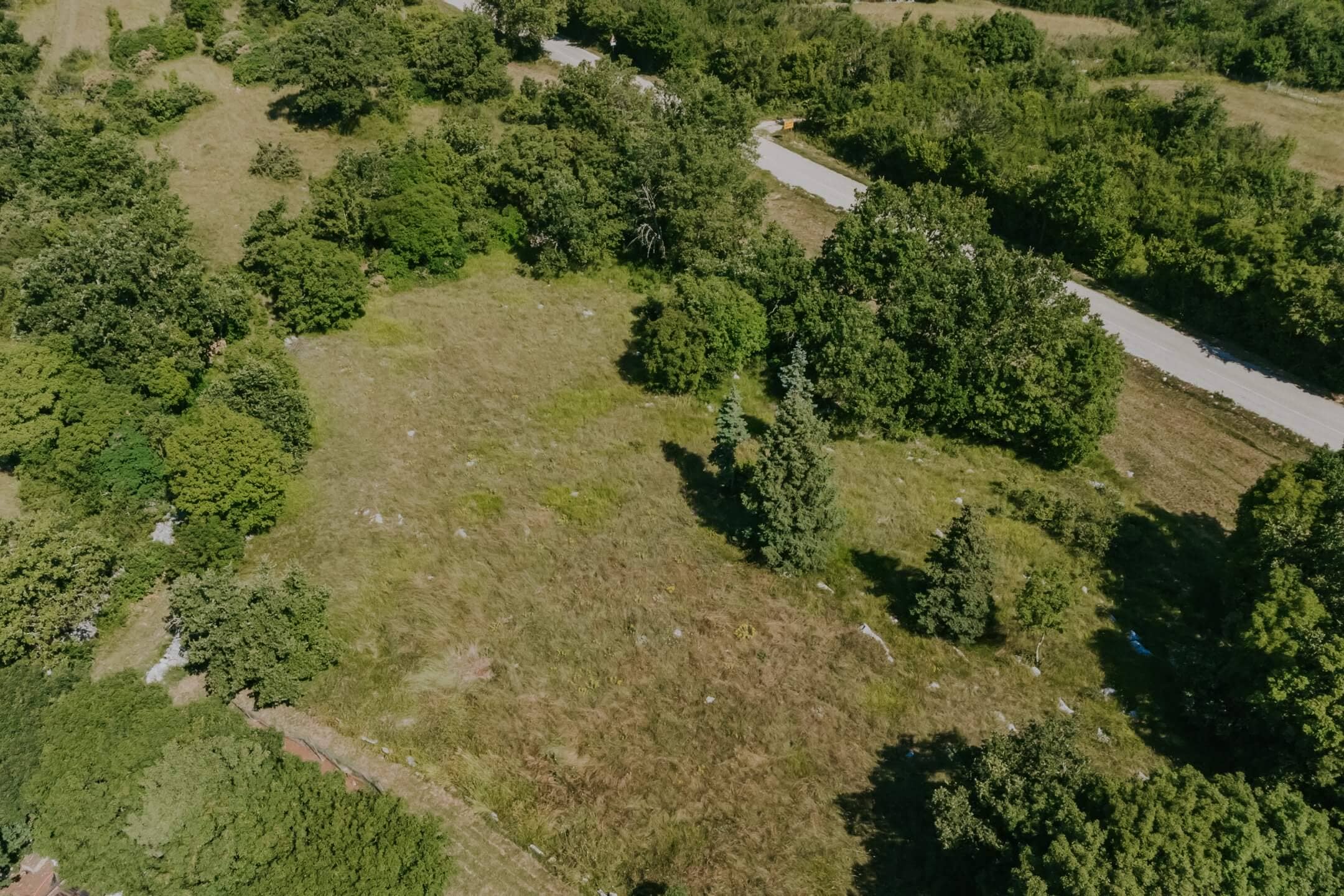 Buje surroundings | Building land in an excellent position