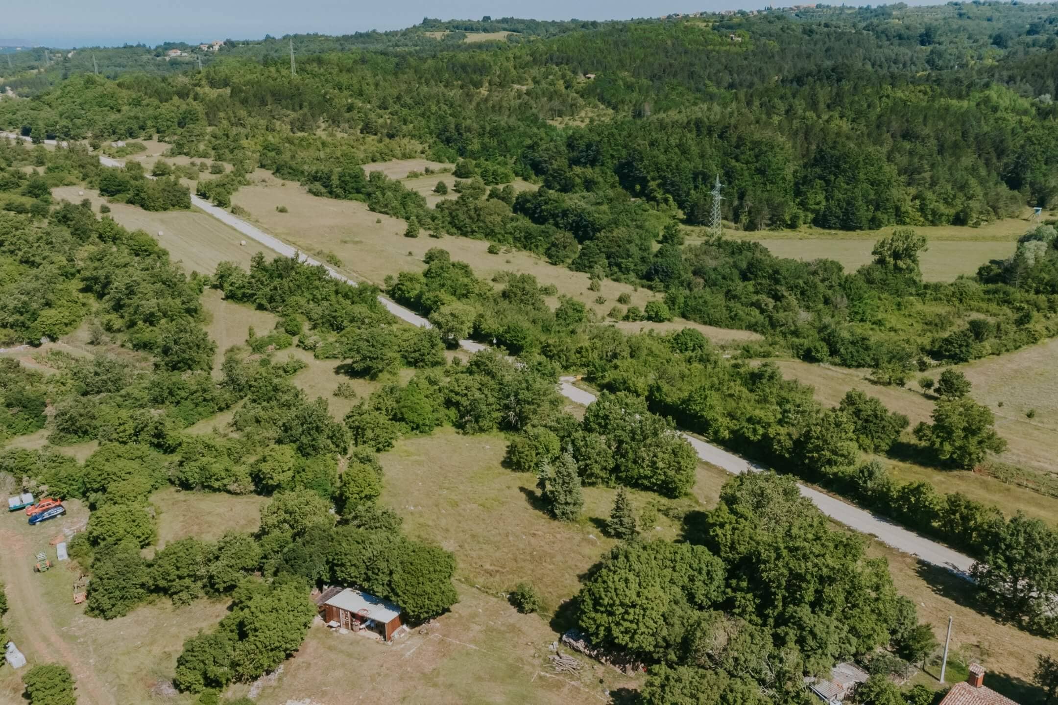 Buje surroundings | Building land in an excellent position