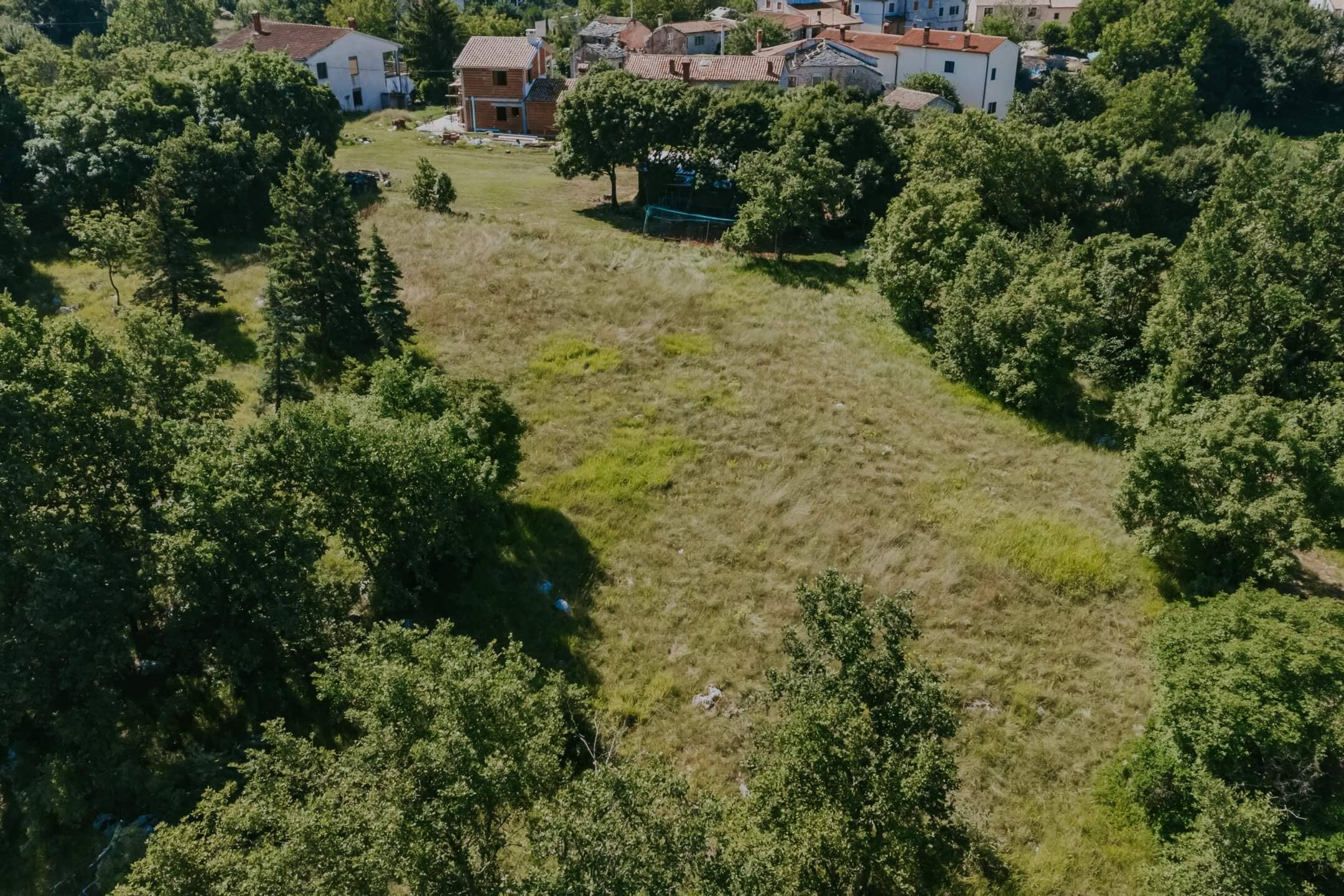 Buje surroundings | Building land in an excellent position