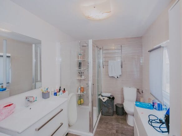 Buje okolica | Posest na samem z velikim potencijalom