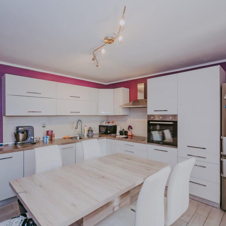 Buje okolica | Posest na samem z velikim potencijalom