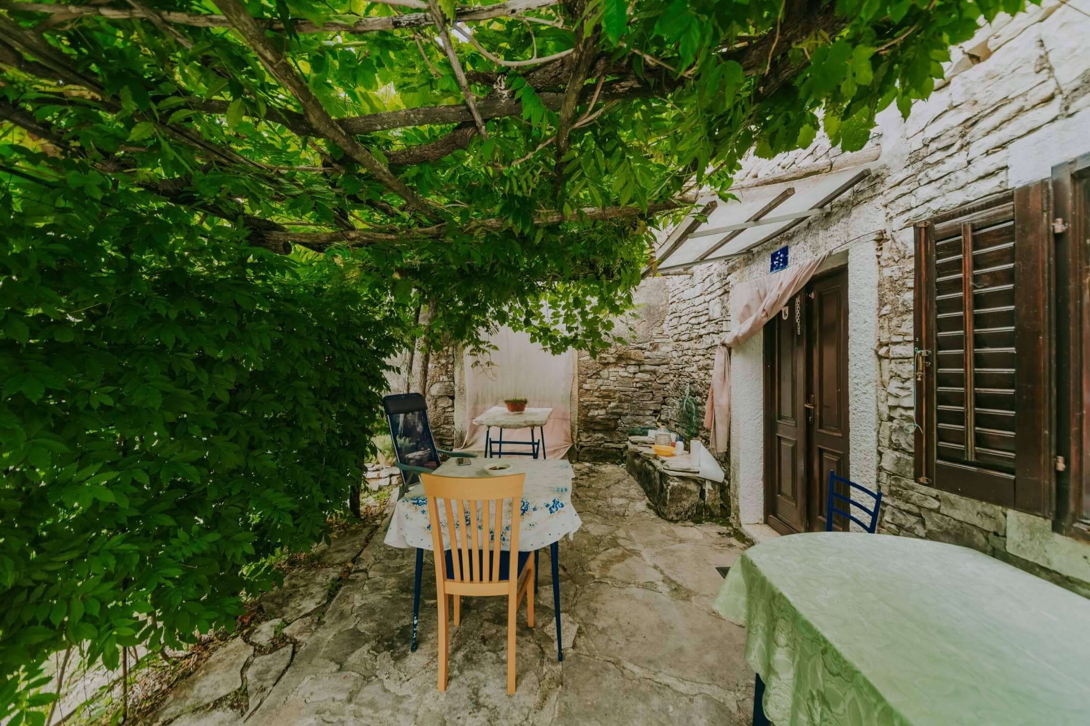 Šterna surroundings | Terraced stone house in a secluded area with potential