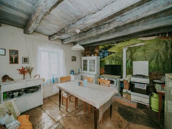 Šterna surroundings | Terraced stone house in a secluded area with potential