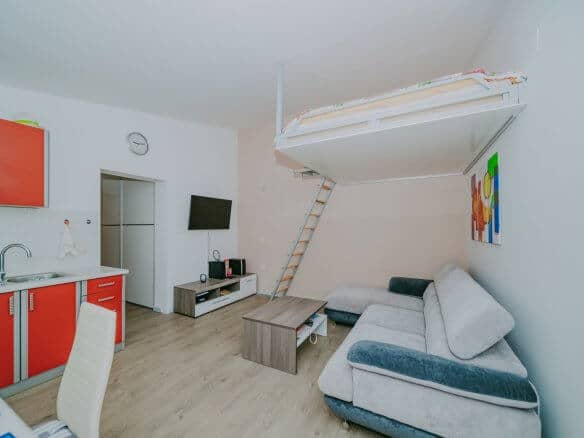 Karigador | Studio Apartment near the sea and the beach