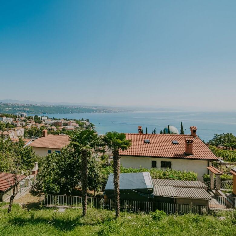 Opatija | Novi dizajnerski stan s pogledom na more